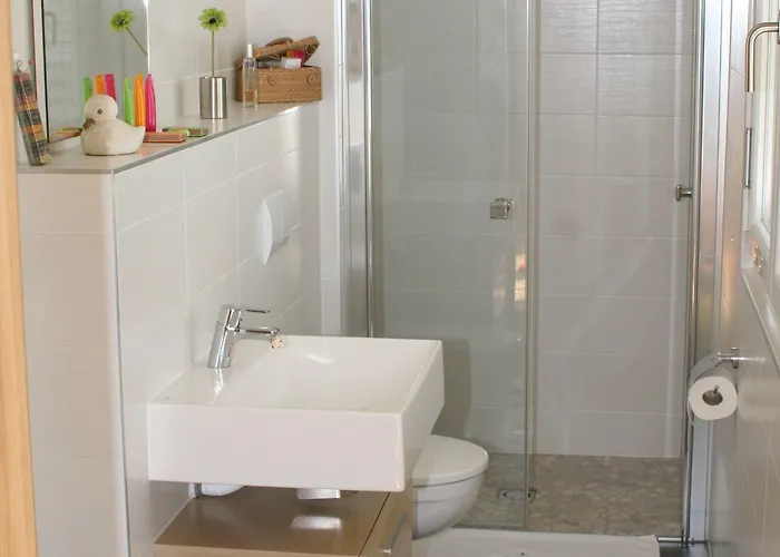 ベッド・アンド・ブレックファスト 